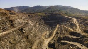 6f0d04ec-sibanye-stillwater-minas-gerais-cobre-ouro-mineracao